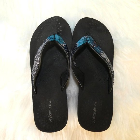 Xhilaration Sequin Flip Flops 7M - Picture 6 of 10